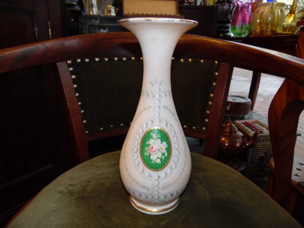 opaline vaas