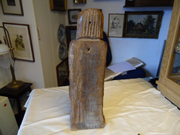 houten beeld uit kerk - Afbeelding 4