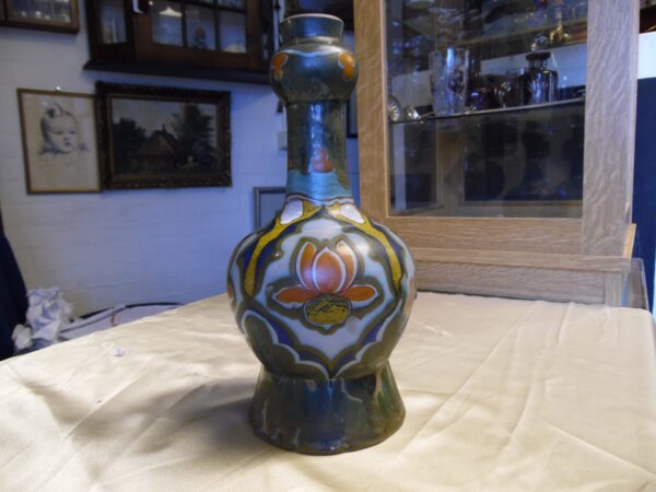 vaas plateel Hollandia
