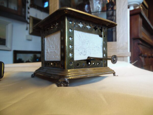 theelichtje met wit glas - Afbeelding 2