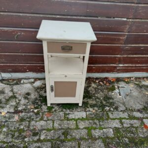 Vintage houten nachtkastje