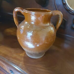 Geglazuurde terracotta kruik