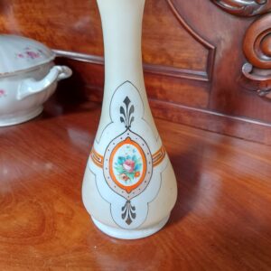 Opaline vaas met afbeelding